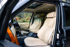 Bild 21/26 von Land Rover Range Rover Vogue V8 (2005)