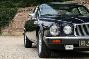 Imagen 44/50 de Jaguar XJ 12 (1985)