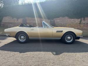 Imagen 2/23 de Aston Martin DBS (1970)