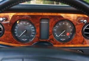 Bild 18/26 von Bentley Continental (1992)