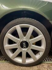 Immagine 23/26 di Audi A4 2.5 TDI (1999)