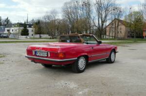 Image 4/27 de Mercedes-Benz 560 SL (1988)