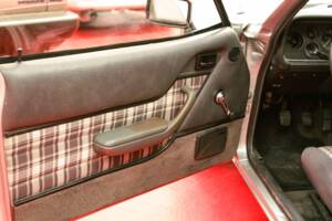 Image 16/34 of Ford Capri 2,8i (1981)
