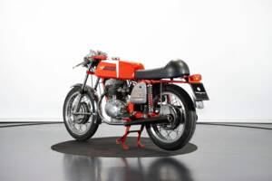 Image 2/50 of MV Agusta 350 S (1972)