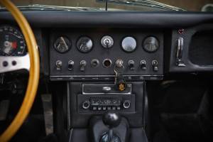 Immagine 39/50 di Jaguar Type E 4.2 (1965)