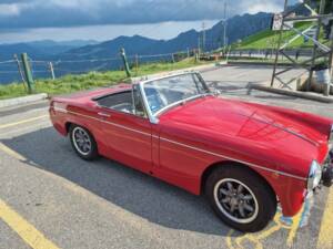 Image 1/13 of MG Midget (1966)