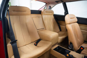 Image 29/48 de Ferrari Mondial Quattrovalvole (1985)
