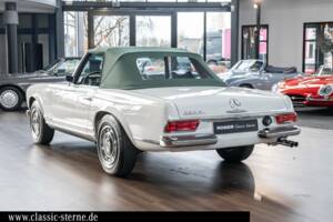 Image 3/15 of Mercedes-Benz 280 SL (1969)