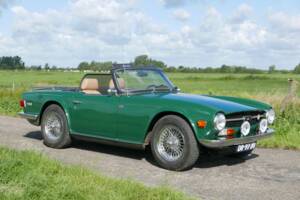 Afbeelding 27/50 van Triumph TR 6 (1971)
