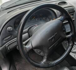 Image 6/8 of Ford Mustang Cobra (1994)