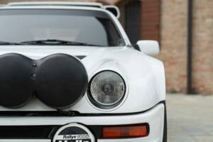 Image 13/50 of Ford RS200 (1987)