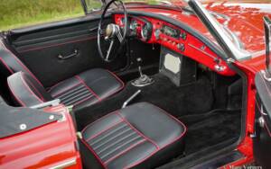 Image 29/39 de MG MGB (1964)