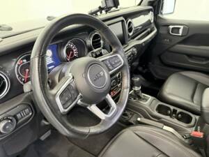 Bild 19/28 von Jeep Wrangler Rubicon 392 (2022)