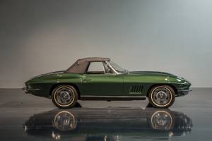 Image 7/16 of Chevrolet Corvette Sting Ray Convertible (1967)