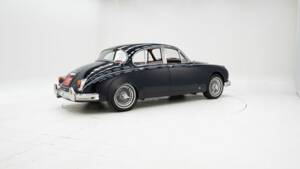 Image 2/15 de Jaguar Mk II 3.8 (1961)