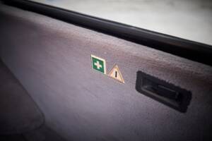 Image 75/100 of Mercedes-Benz 230 TE (1990)