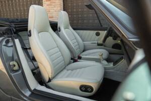Bild 40/50 von Porsche 911 Carrera 4 (1990)