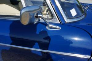 Image 13/46 of Peugeot 404 Coupé (1967)