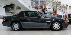 Image 9/36 of Mercedes-Benz 300 SL-24 (1993)