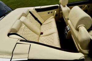 Imagen 28/50 de Bentley Azure Mulliner (2003)