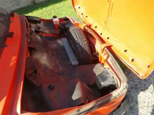 Image 46/50 de Polski FIAT 126p (1981)