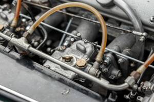 Bild 45/50 von Aston Martin DB 6 (1967)