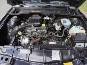 Image 16/18 of Volkswagen Scirocco II GT (1990)