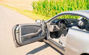 Image 25/49 of Mercedes-Benz CLK 280 (2006)