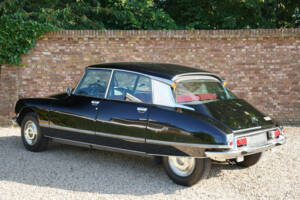 Image 25/50 de Citroën DS 23 Pallas IE (1972)