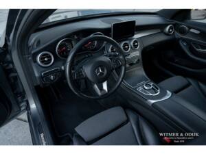 Imagen 3/29 de Mercedes-Benz C 180 T (2016)