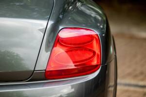 Immagine 34/50 di Bentley Continental GT (2004)