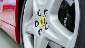 Bild 8/39 von Ferrari F 355 Berlinetta (1997)
