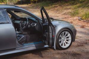 Immagine 18/35 di BMW M5 Touring (2007)