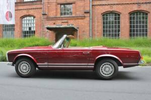 Bild 2/16 von Mercedes-Benz 280 SL (1969)