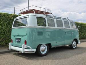 Image 6/8 of Volkswagen T1 Samba 1.2 (1964)