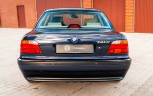 Image 10/55 of BMW 740i (1997)