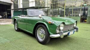 Image 9/66 of Triumph TR 4A IRS (1966)