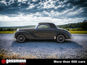 Image 5/15 de Mercedes-Benz 220 Coupe (1954)