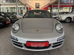 Afbeelding 24/32 van Porsche 911 Carrera (2005)