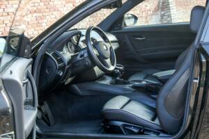 Imagen 25/50 de BMW 1 Series M Coupé (2012)