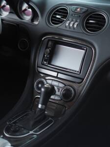 Immagine 47/49 di Mercedes-Benz SL 55 AMG (2006)