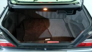 Image 31/32 de Mercedes-Benz 400 E (1991)