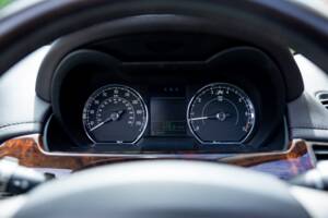 Image 25/50 of Jaguar XKR (2007)