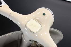 Image 20/50 de Piaggio Vespa 125 (1959)