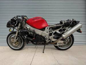 Bild 2/32 von Suzuki TL 1000R (1999)