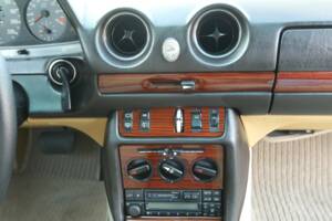Image 10/24 of Mercedes-Benz 280 TE (1983)