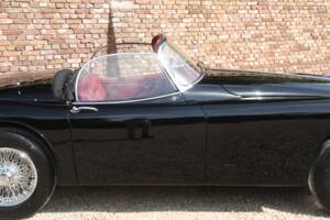 Image 27/50 of Jaguar XK 150 3.4 S OTS (1958)