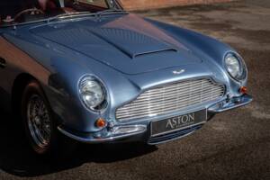 Imagen 19/43 de Aston Martin DB 6 Vantage (1967)
