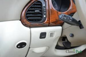 Imagen 45/50 de Jaguar XK8 4.0 (1998)