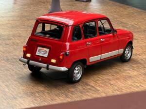 Bild 10/40 von Renault R 4 GTL (1990)